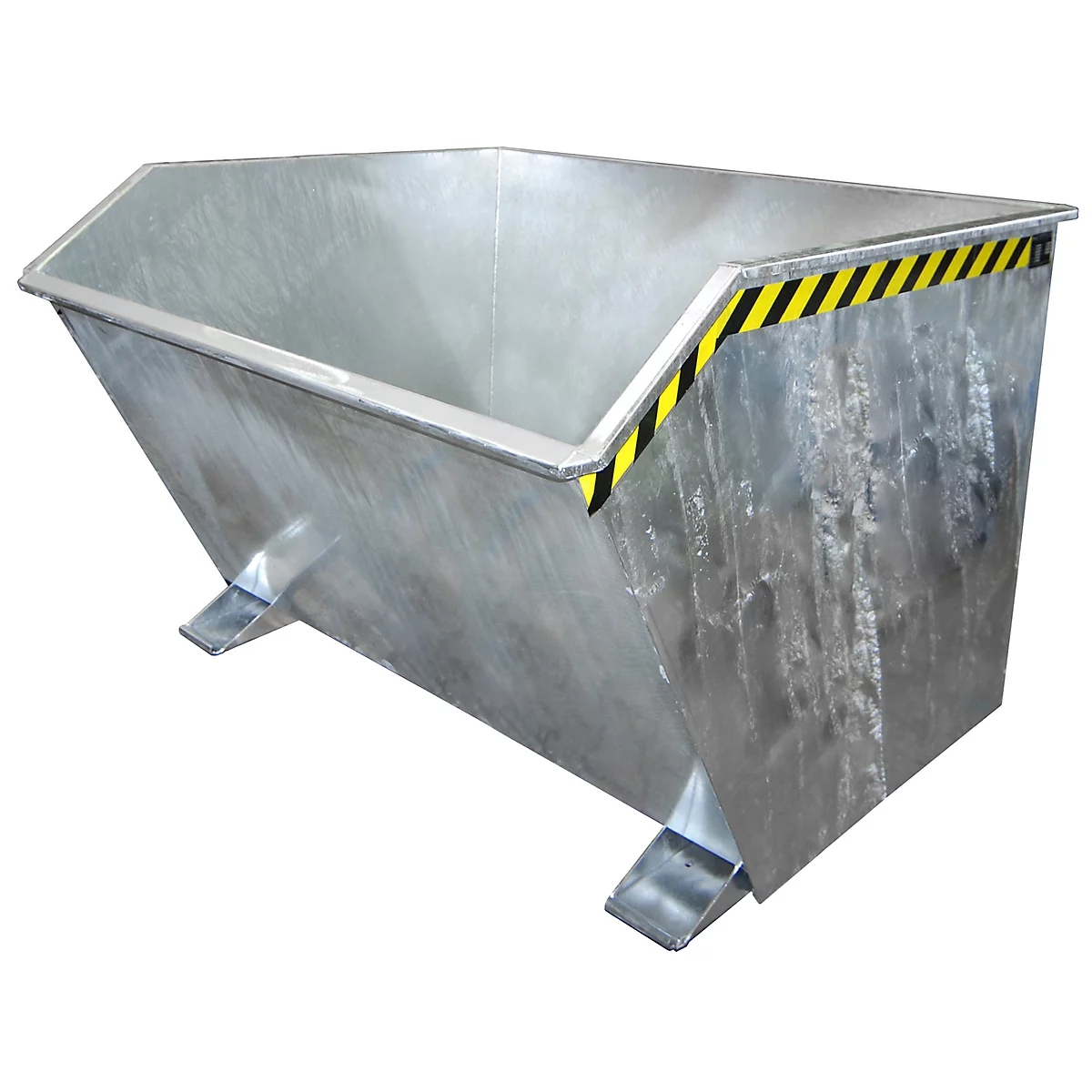 Silberfarbener Metallcontainer mit abgeschrägten Seiten und schwarz-gelben Warnstreifen.
