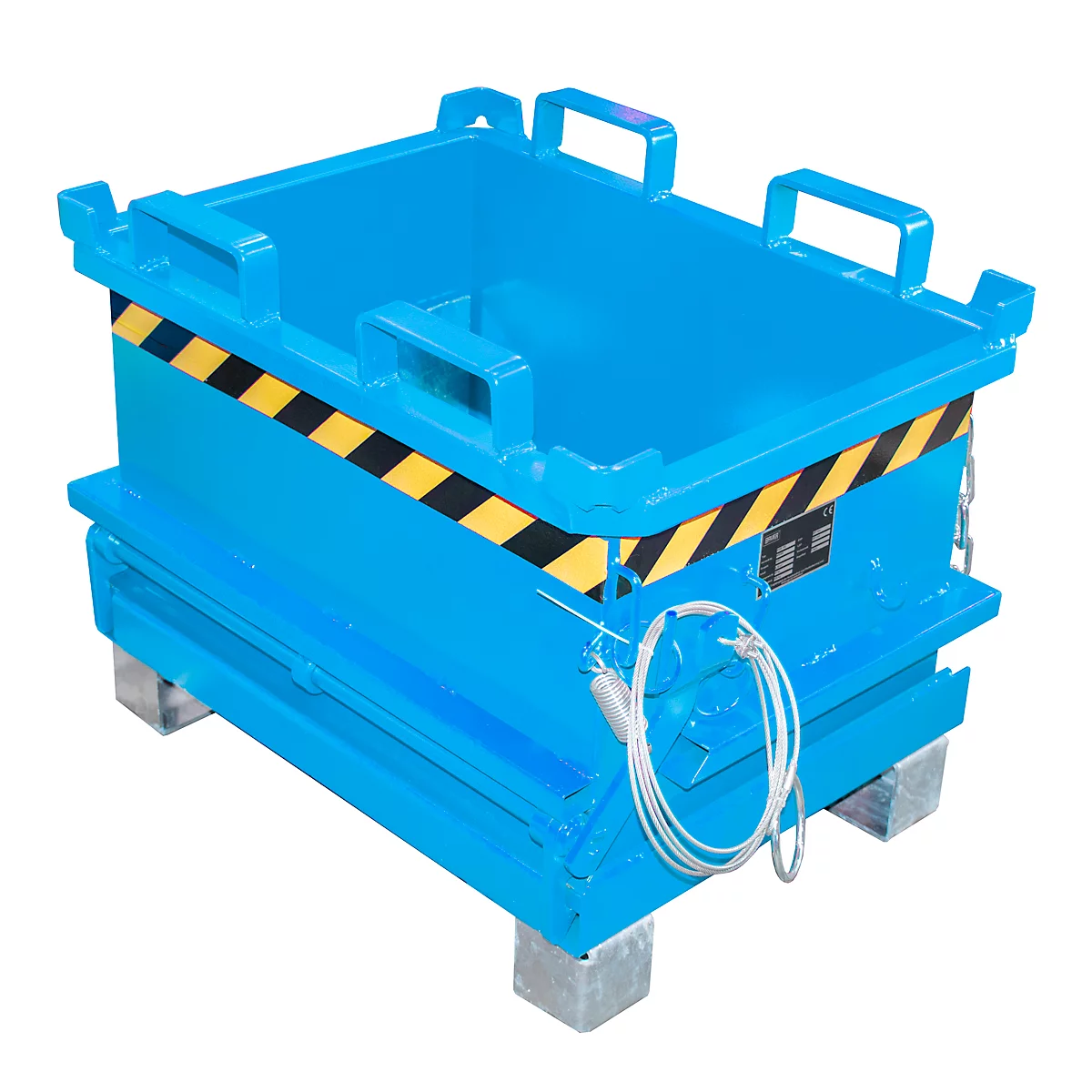 Blau stalen container met handvatten, geelzwarte strepen en kabels, staande op vier metalen blokken.