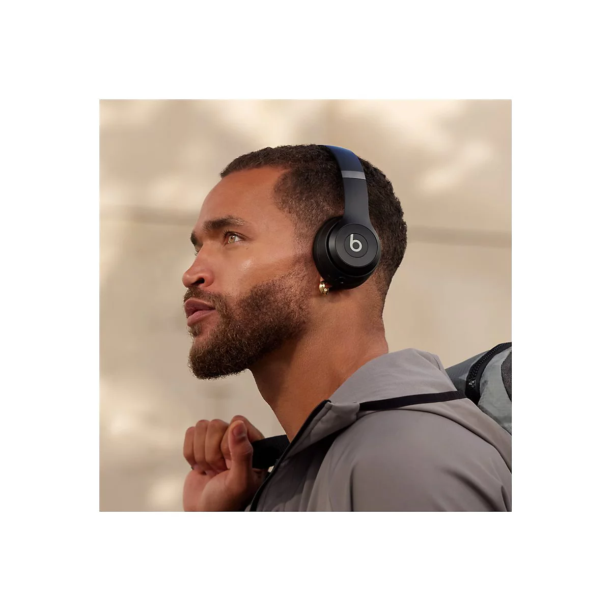 Beats Solo 4 - Kopfhörer mit Mikrofon - On-Ear - Bluetooth - kabellos - 3,5 mm Stecker, USB-C