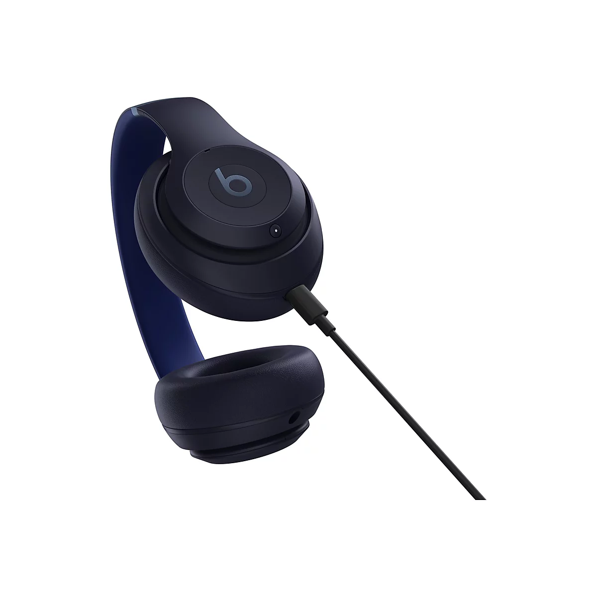 Blaue KopfhÃ¶rer mit schwarzem Kabel, Beats Logo. Details: Ohrmuscheln, Kopfband.