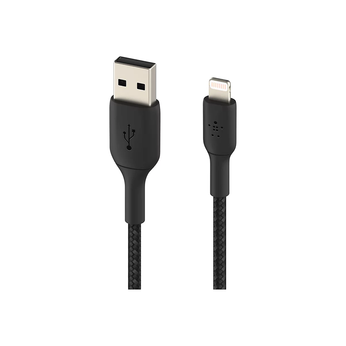 Schwarzes USB-Kabel mit USB-A- und Lightning-Anschlüssen. Geflochtenes Kabel, weißer Hintergrund.