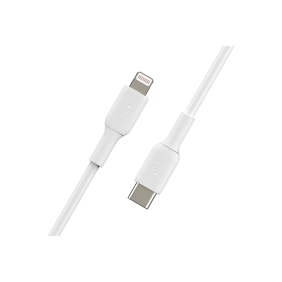 Weißes Ladekabel mit Lightning und USB-C-Anschlüssen. Der Hintergrund ist weiß.