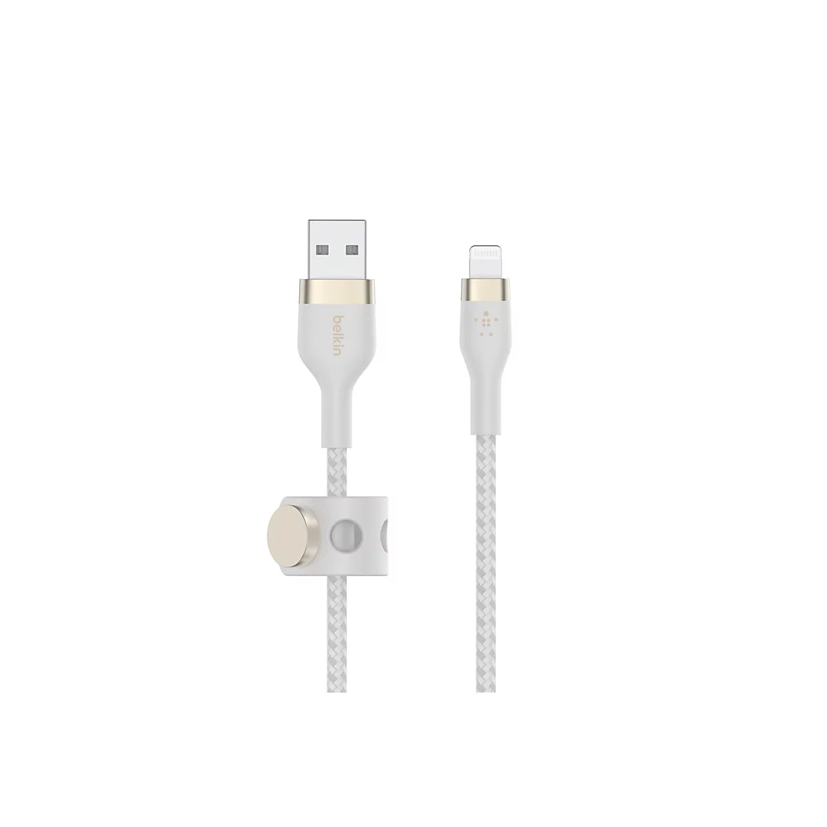Weißes Lightning-Kabel von Belkin mit goldfarbenen Akzenten. Kabel mit USB-A- und Lightning-Anschlüssen.