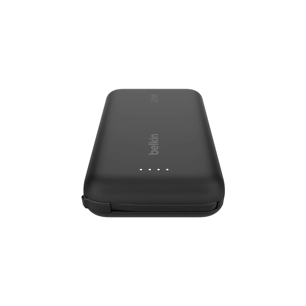 Batterie externe noire Belkin, 20W, avec trois LED blanches. Inscription : Belkin.
