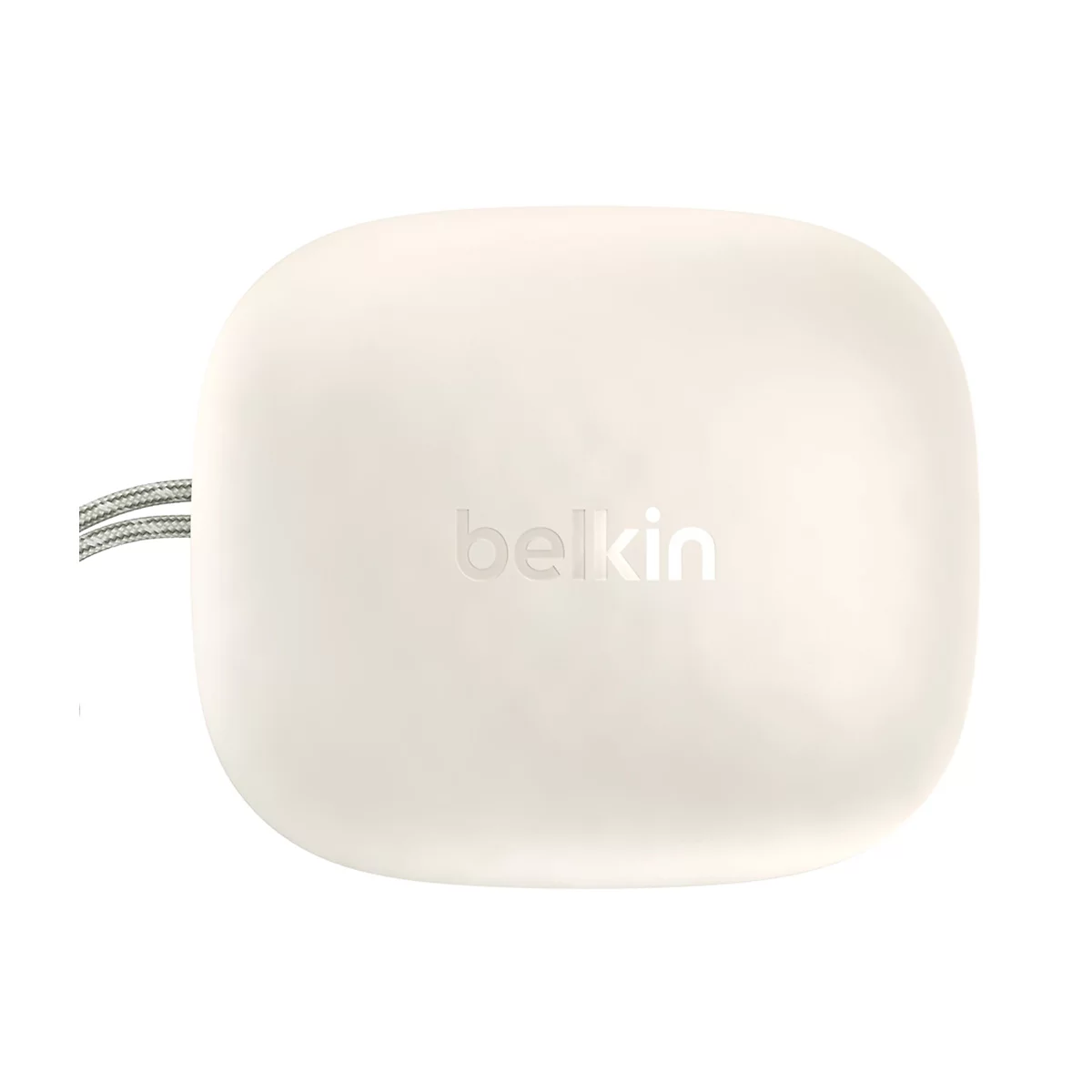 Cremefarbenes, quadratisches Ladecase von Belkin mit abgerundeten Ecken und einer grauen Trageschlaufe an der Seite.