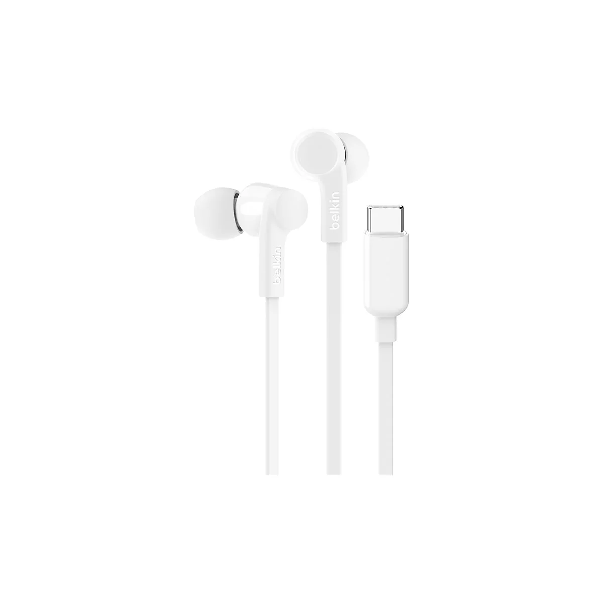 Weiße Belkin-Ohrhörer mit C-Anschluss, isoliert vor weißem Hintergrund.