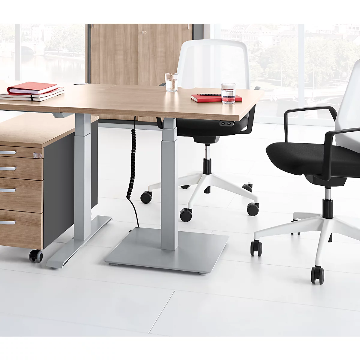 Bijzettafel FLEXXAS - elektrisch in hoogte verstelbaar - ergonomisch - B 800 x H 635-1285 mm - eiken decor- ons merk Schäfer Shop Select