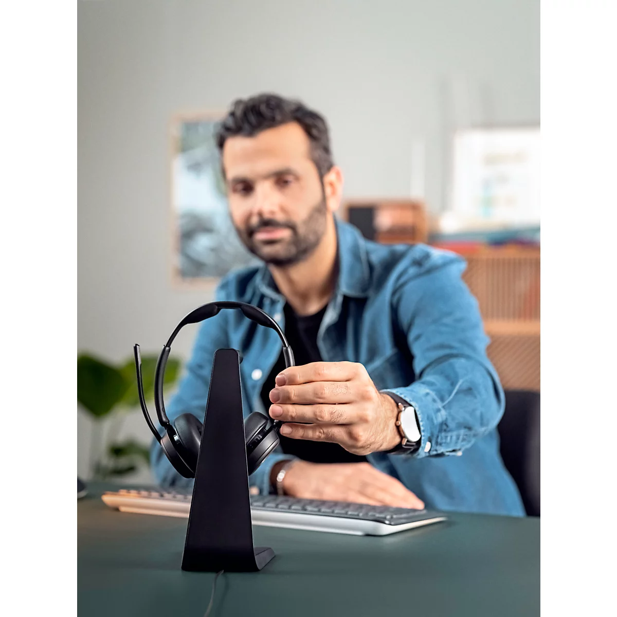 Bluetooth Headset EPOS Impact 1061, ANC, binaural, zertifiziert für Microsoft Teams®, bis 30 m, mit Ladestation, schwarz