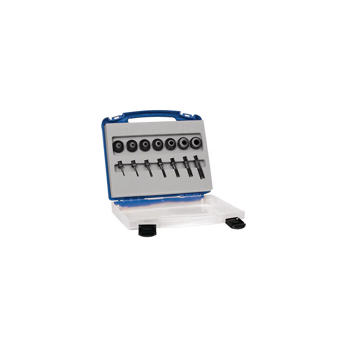 Boîte à outils avec divers outils noirs posés dans un lit en mousse grise, qui se trouve dans une boîte bleue et transparente.