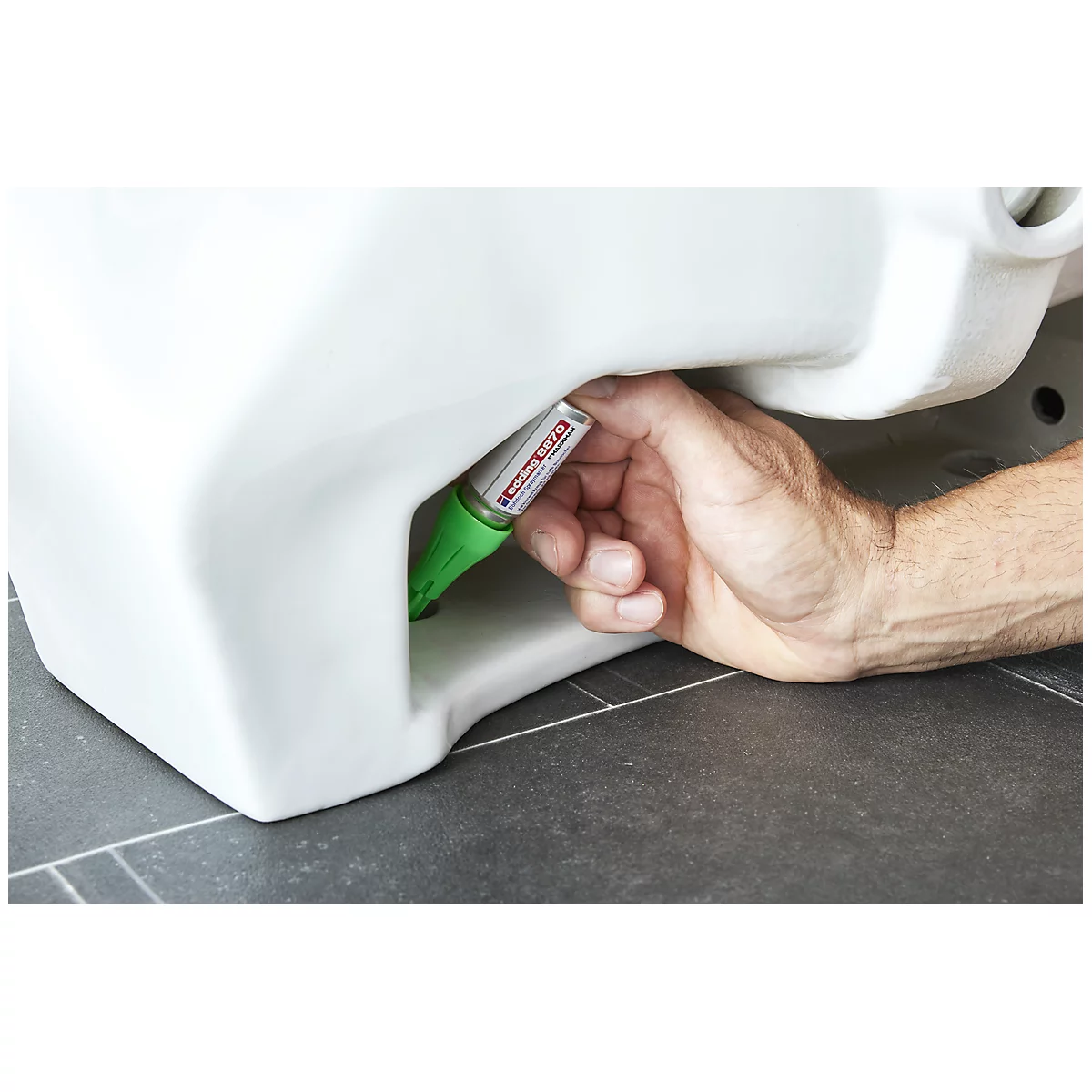 Boorgatspray edding 8870, voor het markeren van boorgaten tot D 50 mm &amp; Ø 3-13 mm, afveegbaar, met veiligheidsdop, neongroen