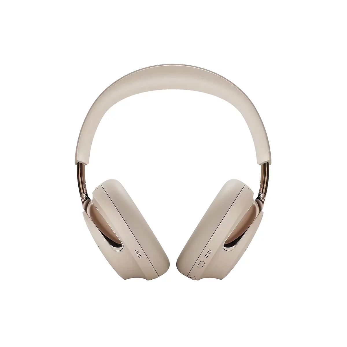 Beige Over-Ear-Kopfhörer mit weichen Polstern und glänzenden Akzenten vor weißem Hintergrund.