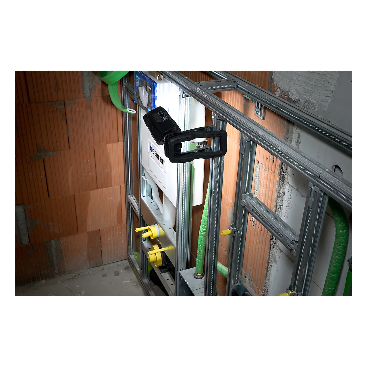 Brennenstuhl Akku-LED-Arbeitsleuchte CL 1050 MA, Clip-System, bis zu 12h, 950 lm, IP65, integrierte USB-Powerbank, schwarz