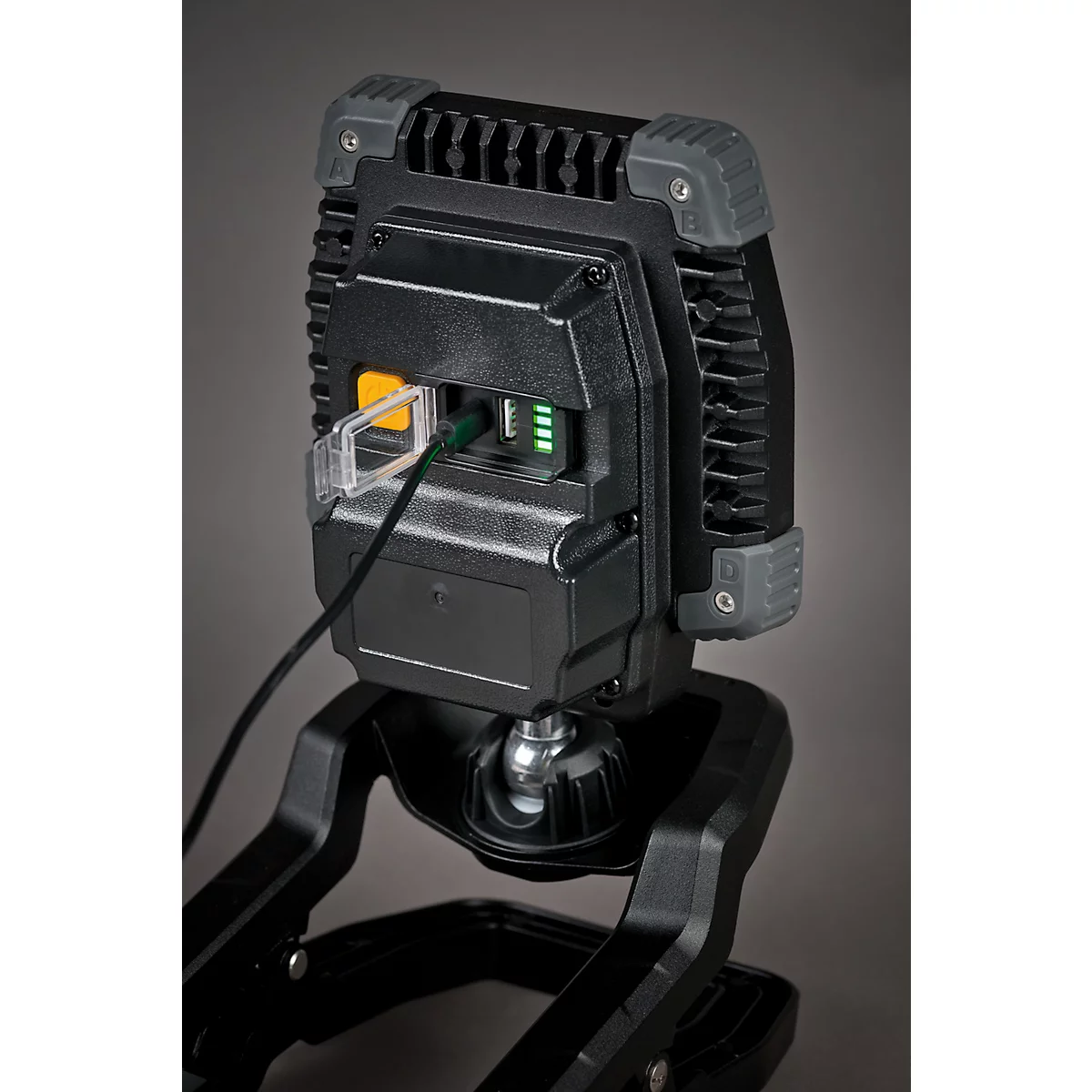Brennenstuhl Akku LED Arbeitsstrahler CL 4050 MA, SMD-LEDs, orientation 360°, 3 niveaux de commutation, mobile, 3800 lm, IP65, USB Powerbank intégré, noir