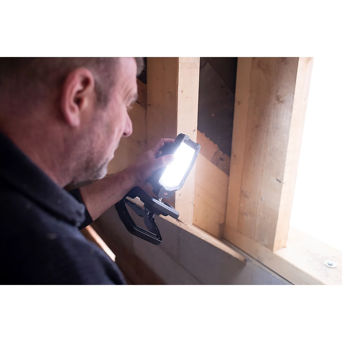 Brennenstuhl Akku LED Arbeitsstrahler CL 4050 MA, SMD-LEDs, orientation 360°, 3 niveaux de commutation, mobile, 3800 lm, IP65, USB Powerbank intégré, noir