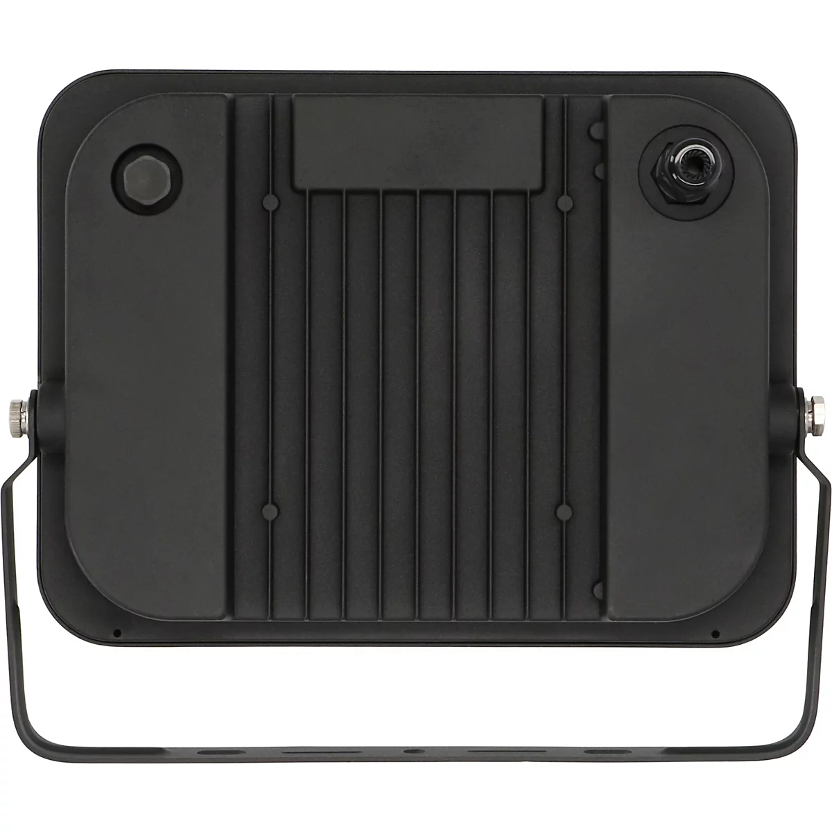 Gros plan d'un support carré noir avec un connecteur hexagonal inséré dans un trou.