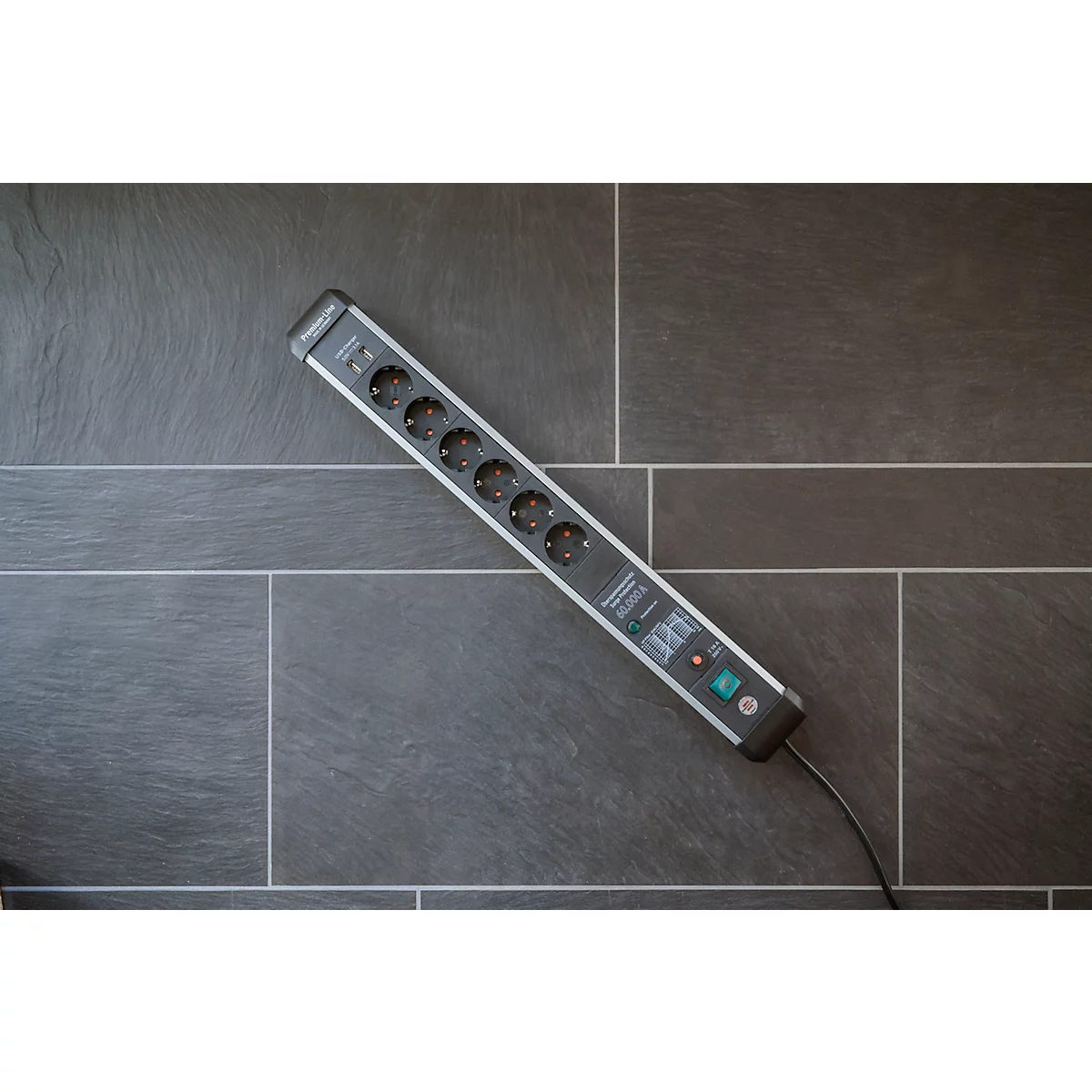 Brennenstuhl Premium-Protect-Line 6-fach Steckdosenleiste, 3 m Kabel, 60.000A Überspannungsschutz, 2 USB-Ports, eloxiertes Aluminium, schwarz/alusilber