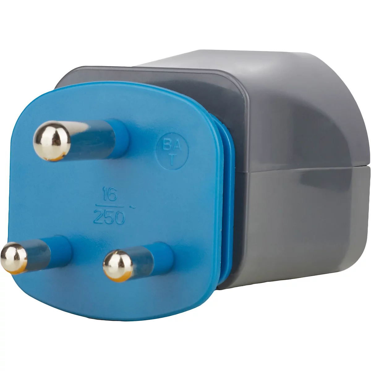 Grijze reisadapter met blauwe stekker. Zichtbare karakters.