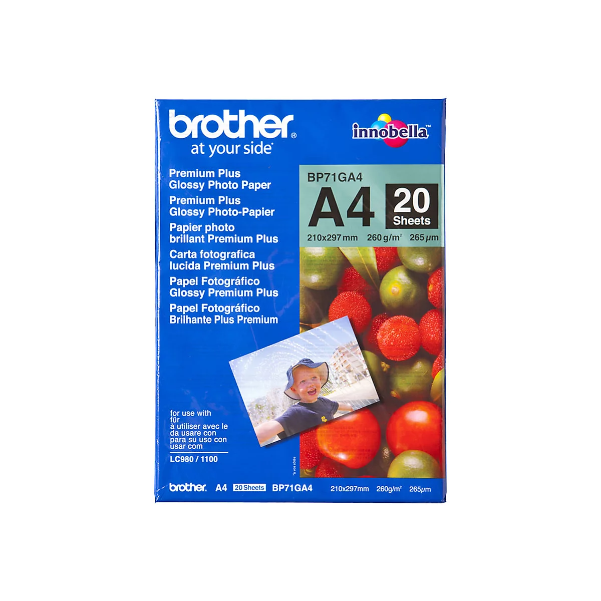 Blaues Brother Fotopapier A4 Packung mit 20 Blatt und aufgedrucktem Foto eines Kindes sowie Früchten.