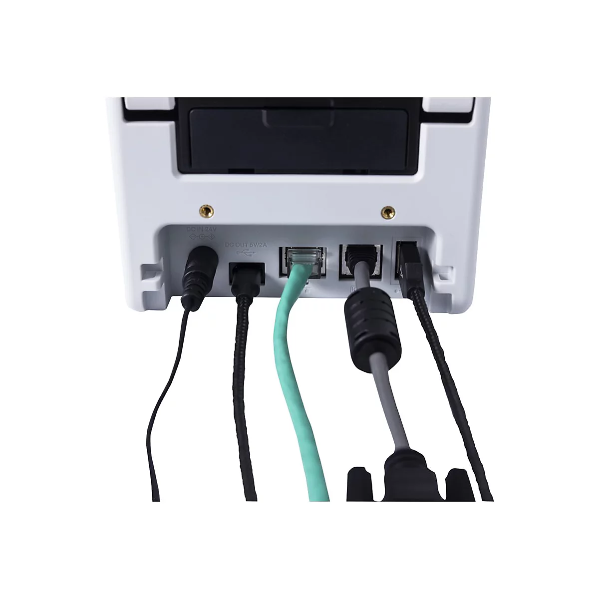 Nahaufnahme von Kabeln, die in ein elektronisches Gerät gesteckt werden. Verschiedene Kabelfarben und -typen.