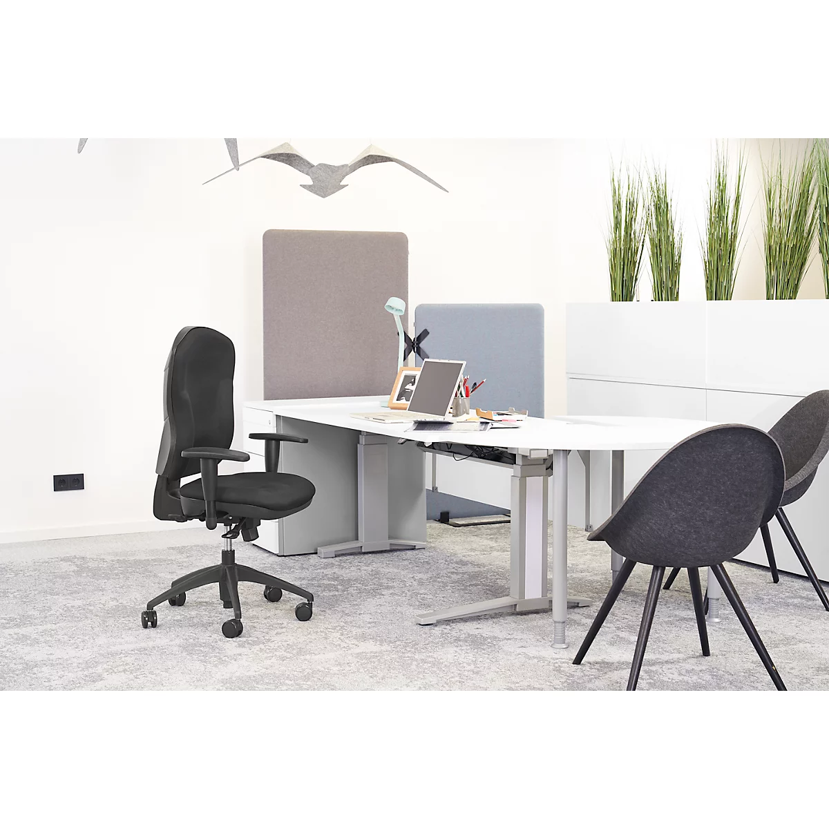 Bürostuhl WELLNESS 300, Synchronmechanik, mit Armlehnen, extra hohe Rückenlehne