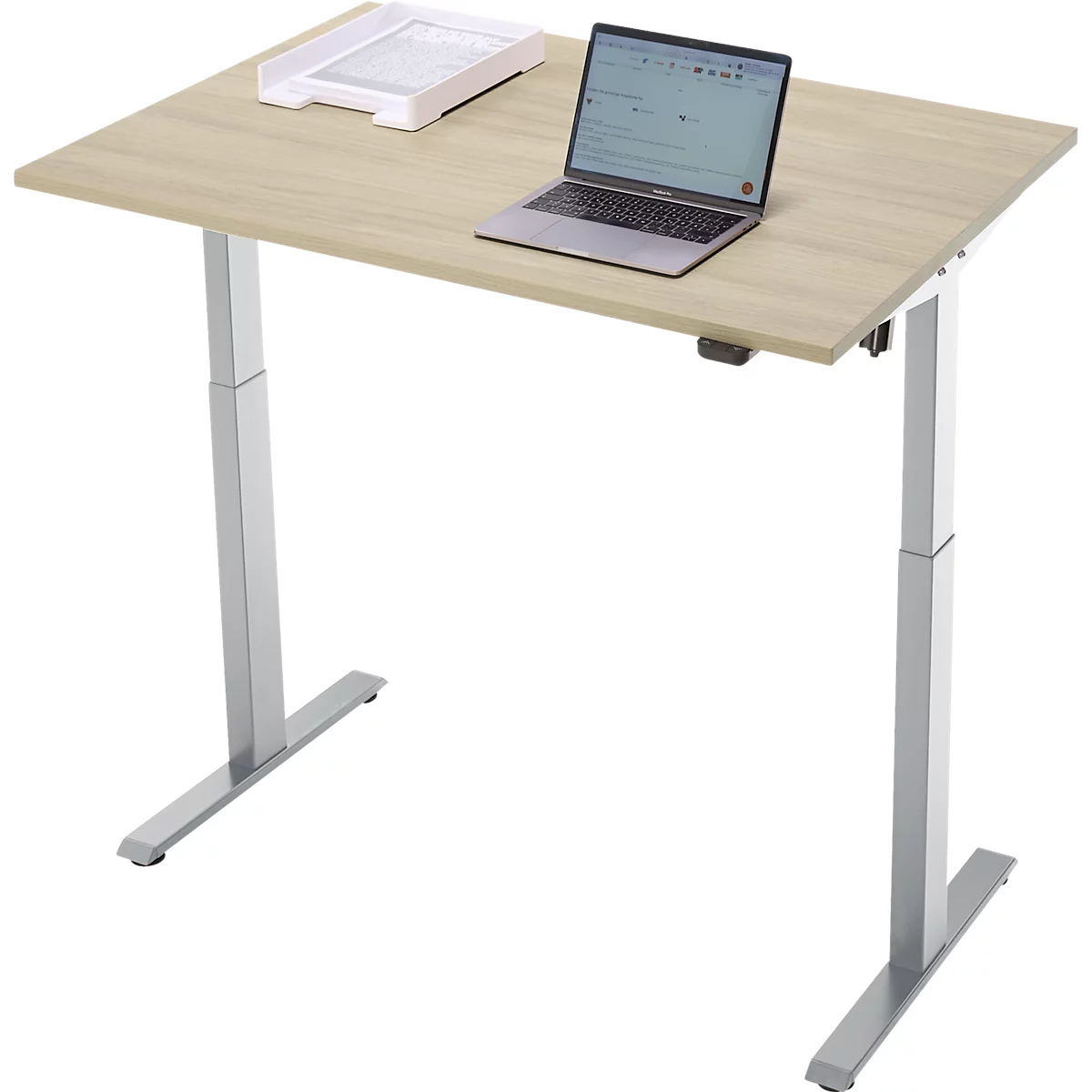 In hoogte verstelbaar bureau met laptop en bak. Houten blad, zilveren poten.