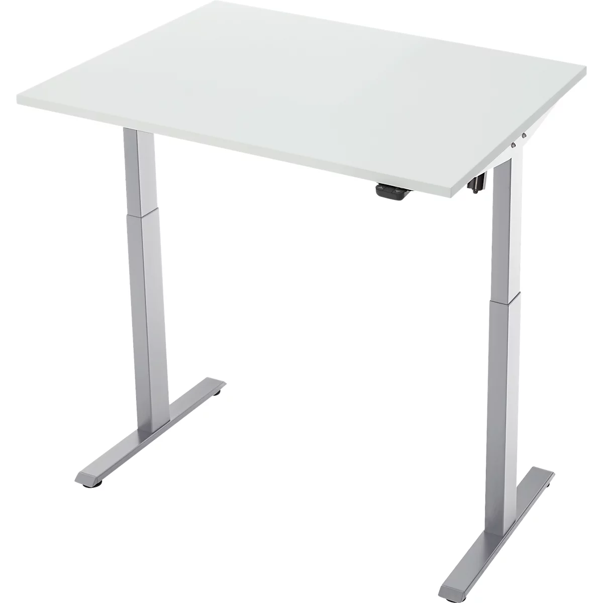 Een witte in hoogte verstelbare bureau op grijs-zilveren poten, tegen een witte achtergrond.