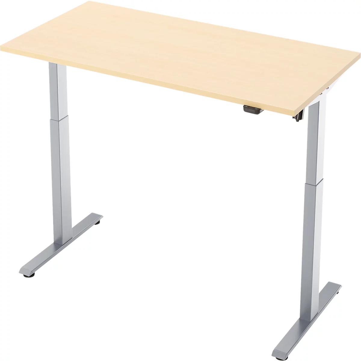 Een in hoogte verstelbaar bureau met een lichtbruin tafelblad en zilveren poten.