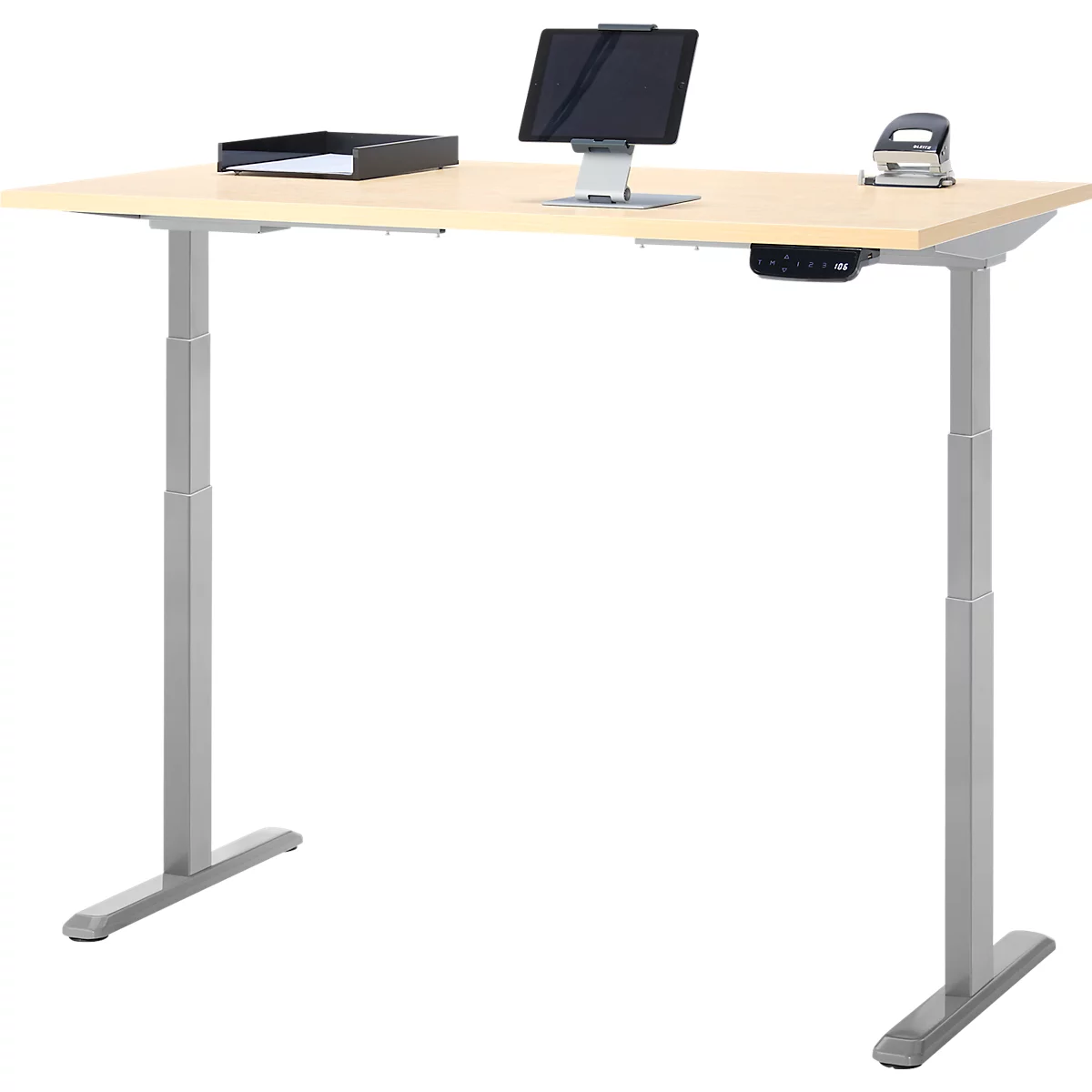Bureau clair, réglable en hauteur avec tablette, dossier et agrafeuse.