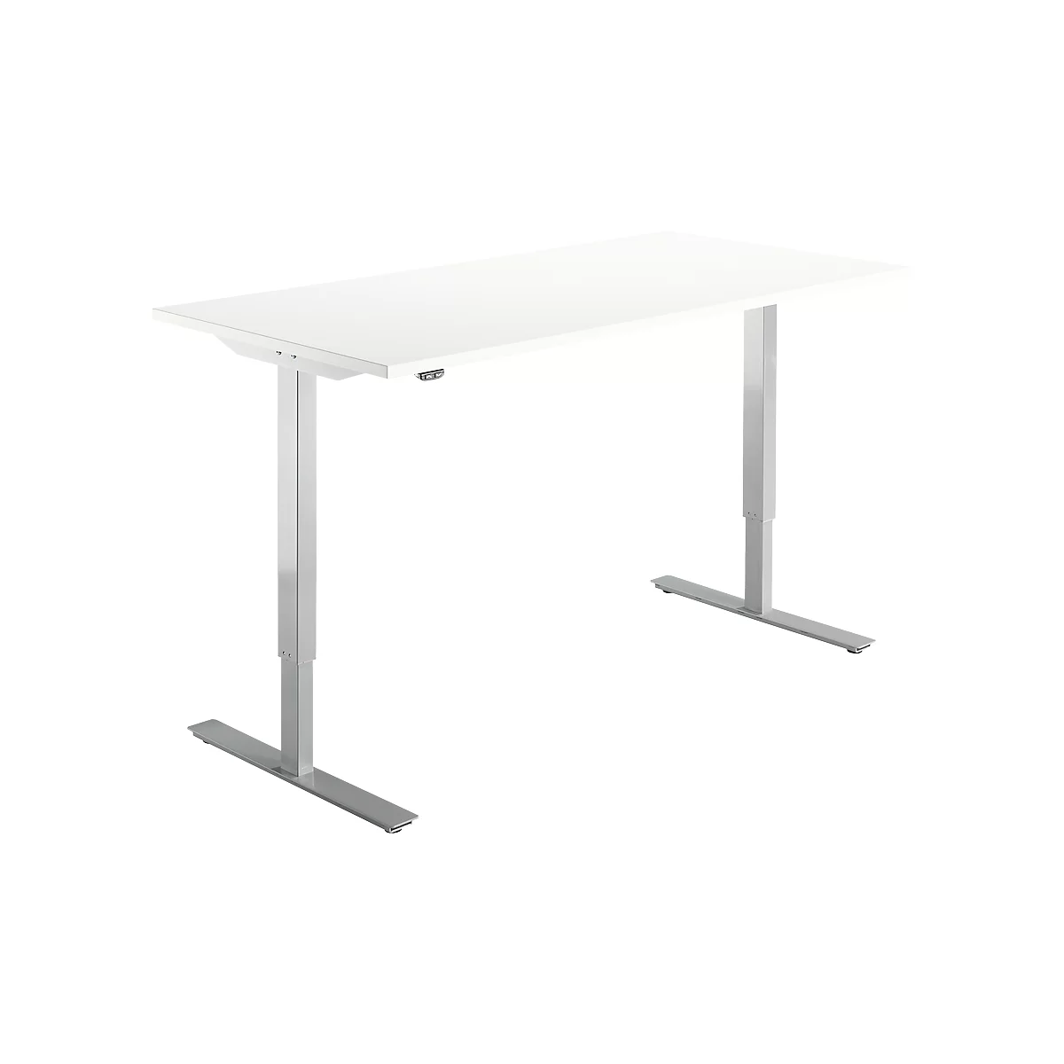 Een witte, in hoogte verstelbare bureau met zilveren poten tegen een witte achtergrond.