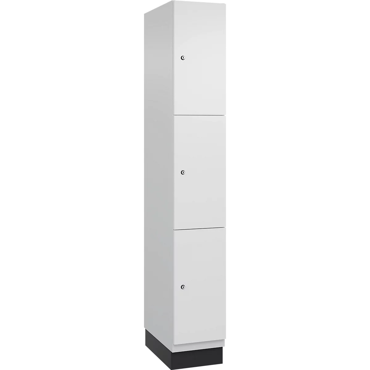 Een witte kast met drie deuren en zilveren knoppen. De basis is zwart.