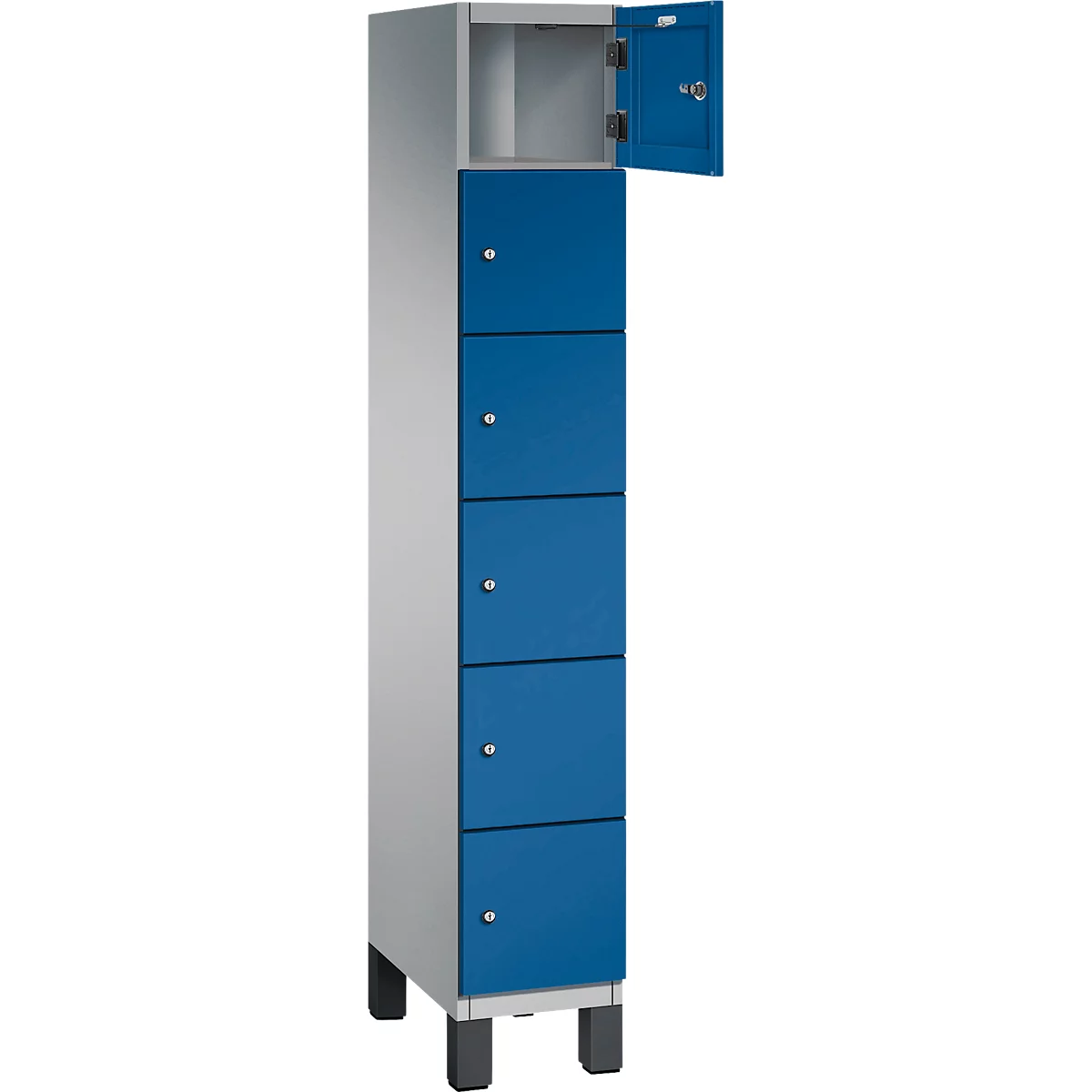 Kast met meerdere vakken, blauwe deuren, één deur open. De kast staat op zwarte poten.