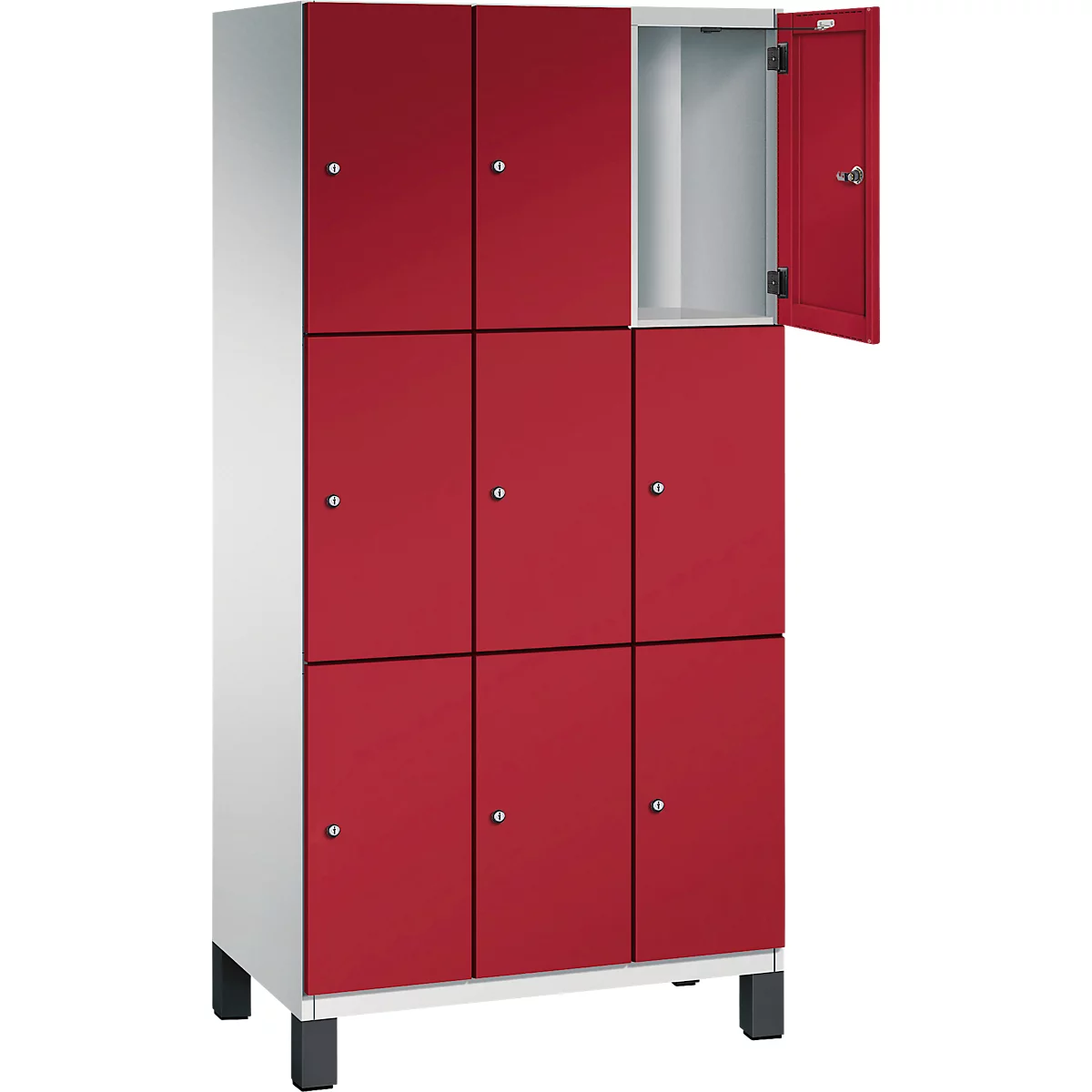 Kast met rode deuren en een witte behuizing, één deur open.