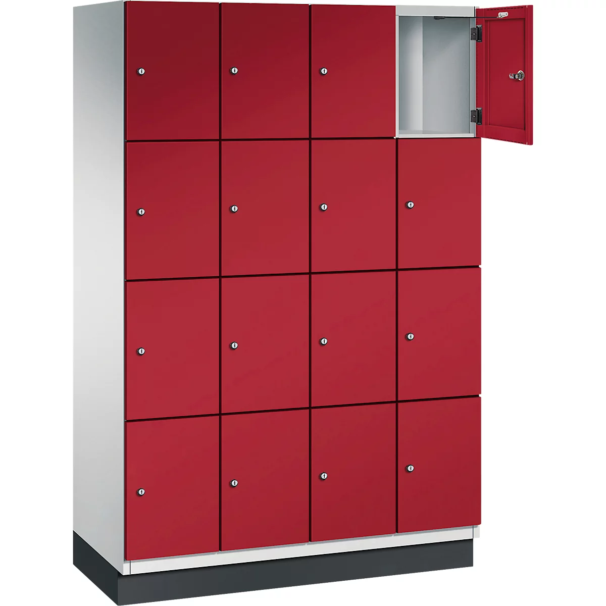 Rode locker met 16 deuren, één deur is open.