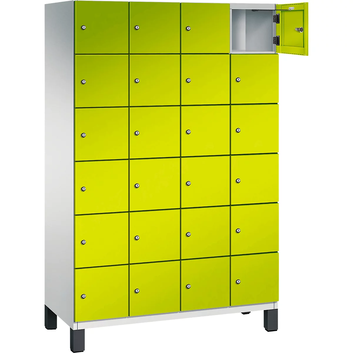 Een geelgroene locker met 20 compartimenten. Eén deur is open.