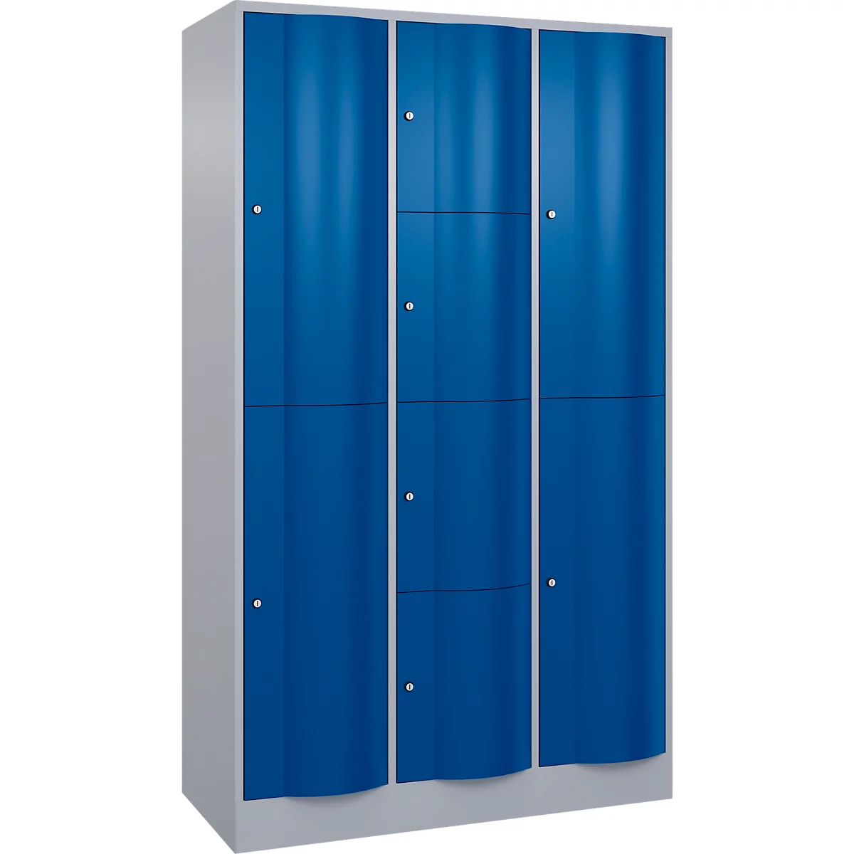 Blauwe kast met drie verticale deuren, elk met een kleine knop. Grijze frames, op een grijze vloer.