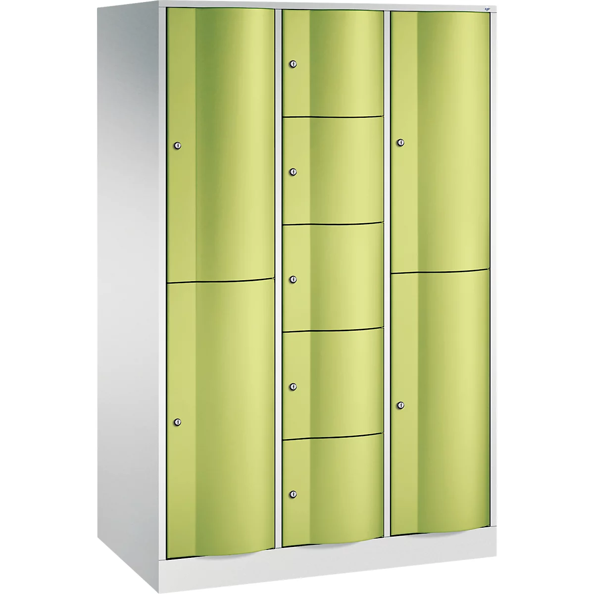 Kast met lichtgroene deuren, metalen handgrepen, wit frame.