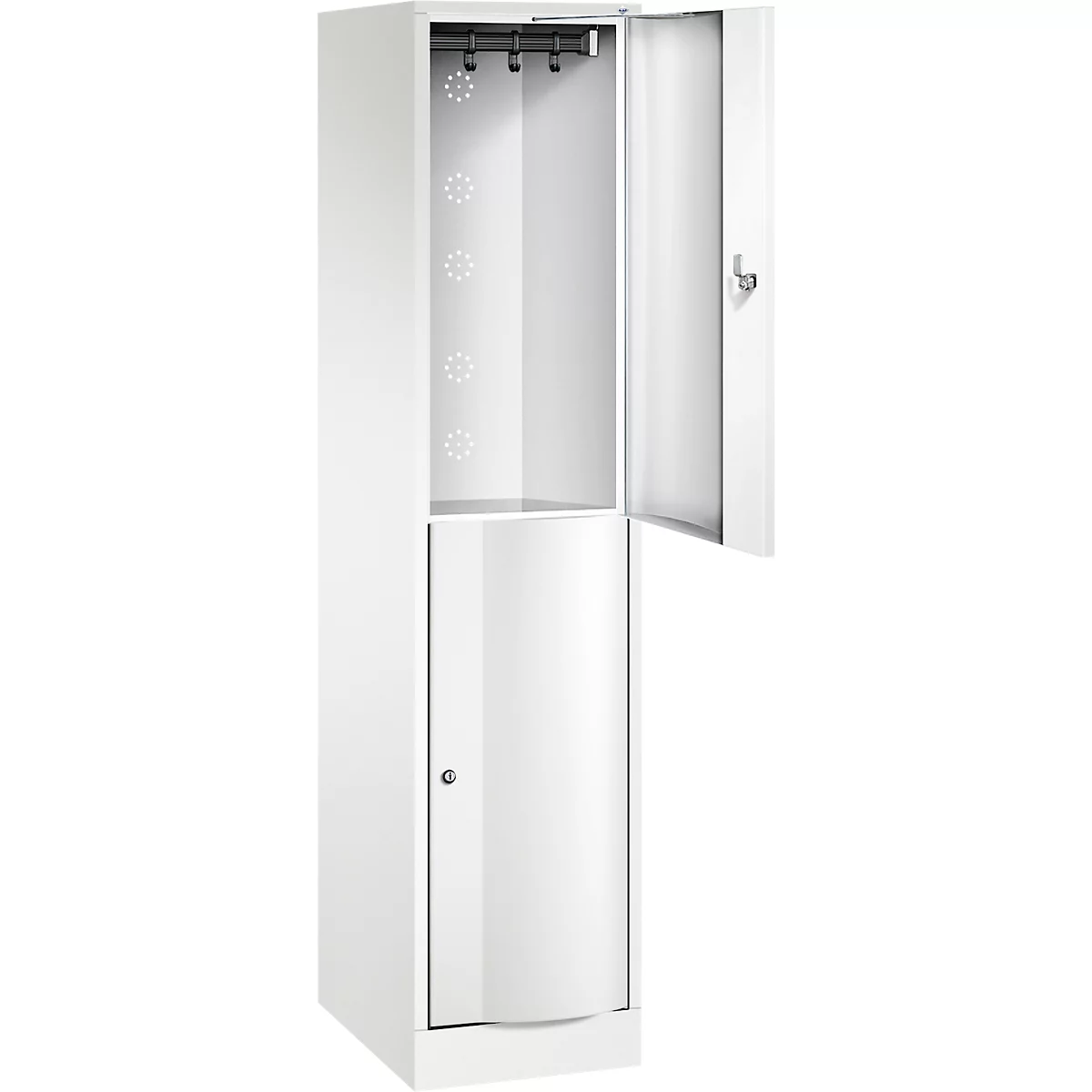 Witte, open metalen locker, deur half open. Ophangapparaat voor kleding zichtbaar.