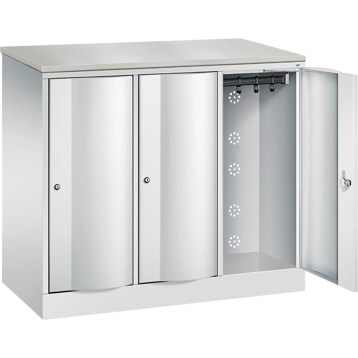 C+P Garderobenschrank Resisto, 3 Abteile, 3 Fächer, B 1148 x T 540 x H 1077 mm, Lichtgrau