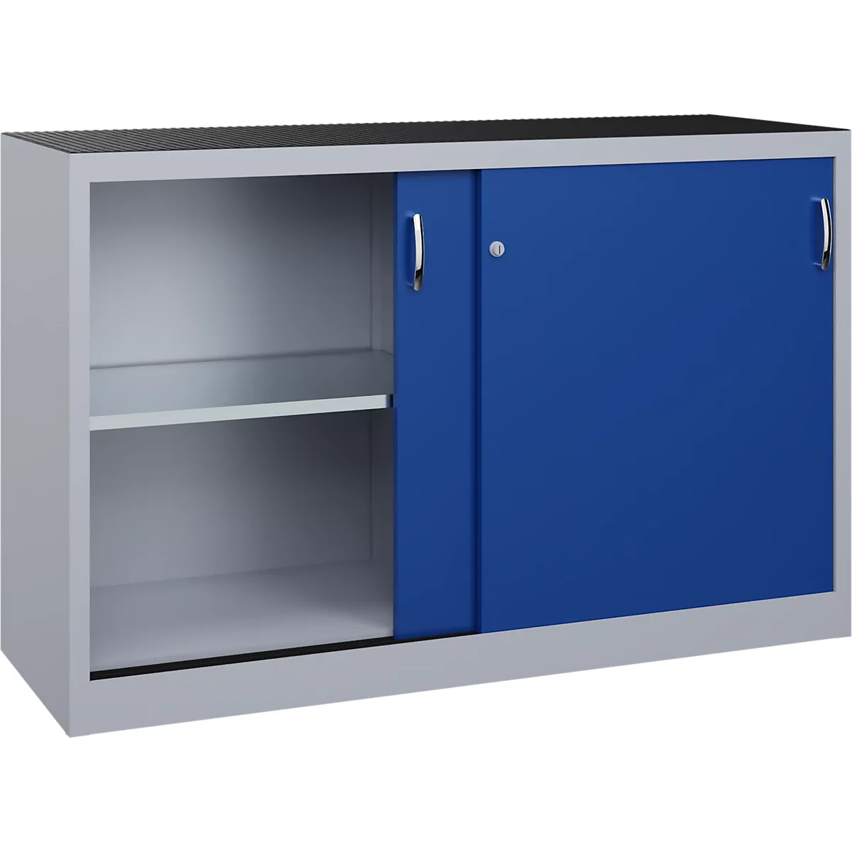 Grauer Werkstattschrank mit blauen Schiebetüren, teilweise geöffnet, vor weißem Hintergrund.