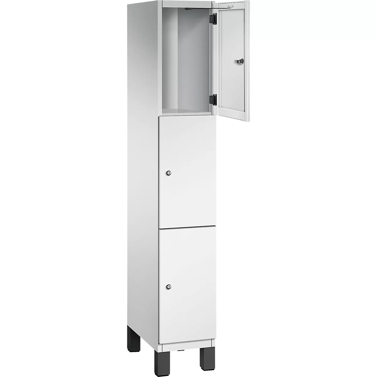 Weißer Schrank mit geöffneter Tür. Untere Türen geschlossen. Schwarze Füße.