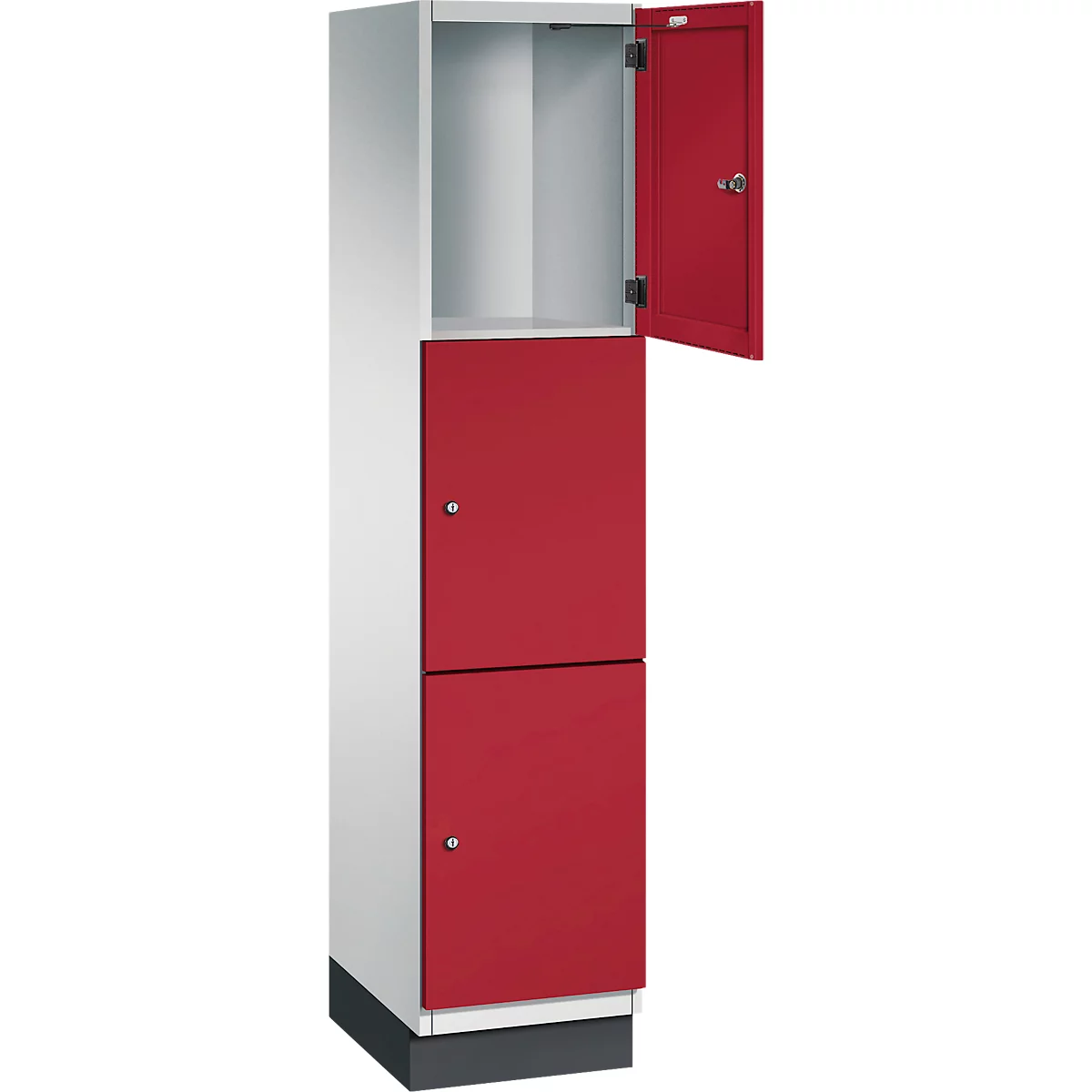 Schrank, weiß und rot, offene Tür. Oben eine leere Kammer, unten zwei Türen.