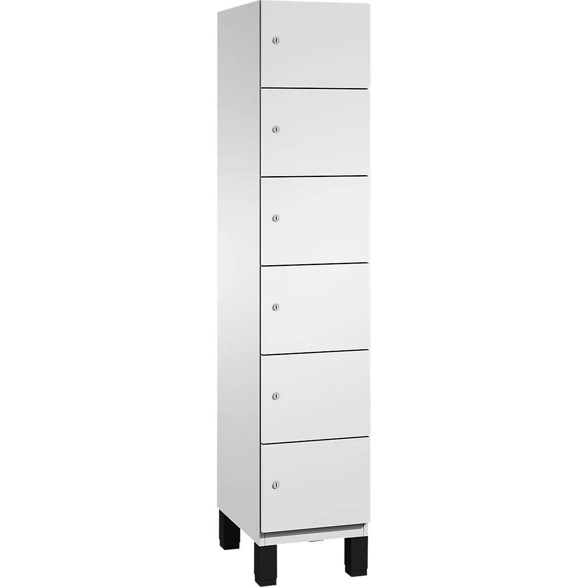 Ein hoher, weißer Schrank mit sechs Schubladen und schwarzen Füßen.