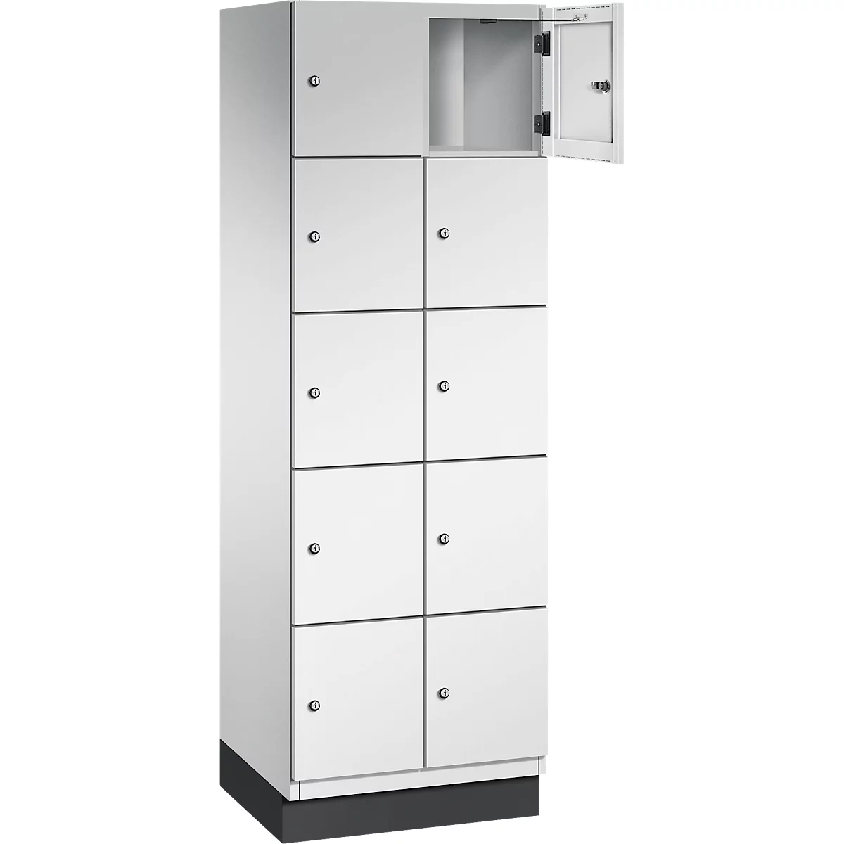 Weißer Schrank mit mehreren Fächern, eine Tür geöffnet.