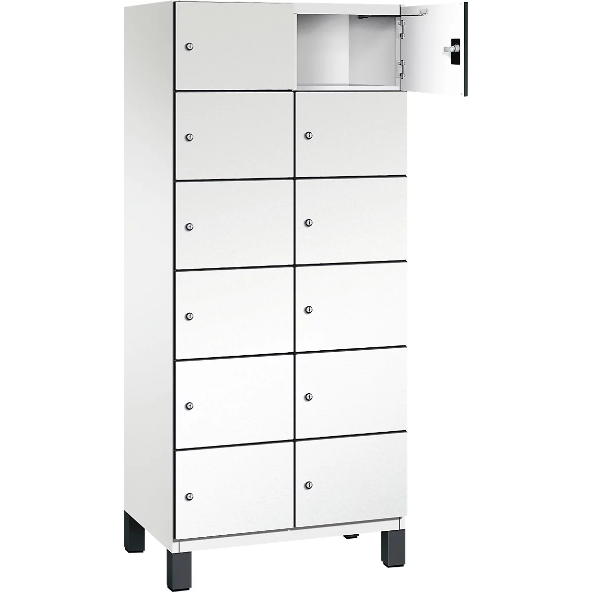 Weißer Schrank mit 10 Fächern, eines ist offen, schwarze Griffe, schwarze Füße.
