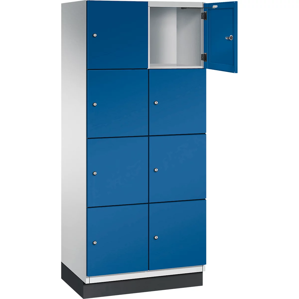 Ein blauer Schrank mit acht Fächern, eines davon offen.