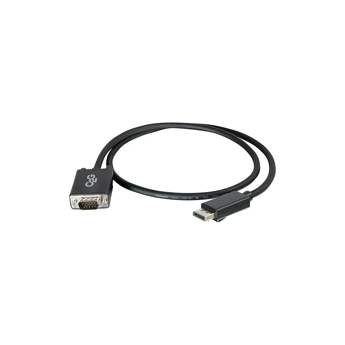 Schwarzes DisplayPort-Kabel mit VGA-Anschluss, liegt vor weißem Hintergrund. Der DisplayPort-Anschluss ist rechteckig. Das Kabel ist in einer Schlaufe gelegt.