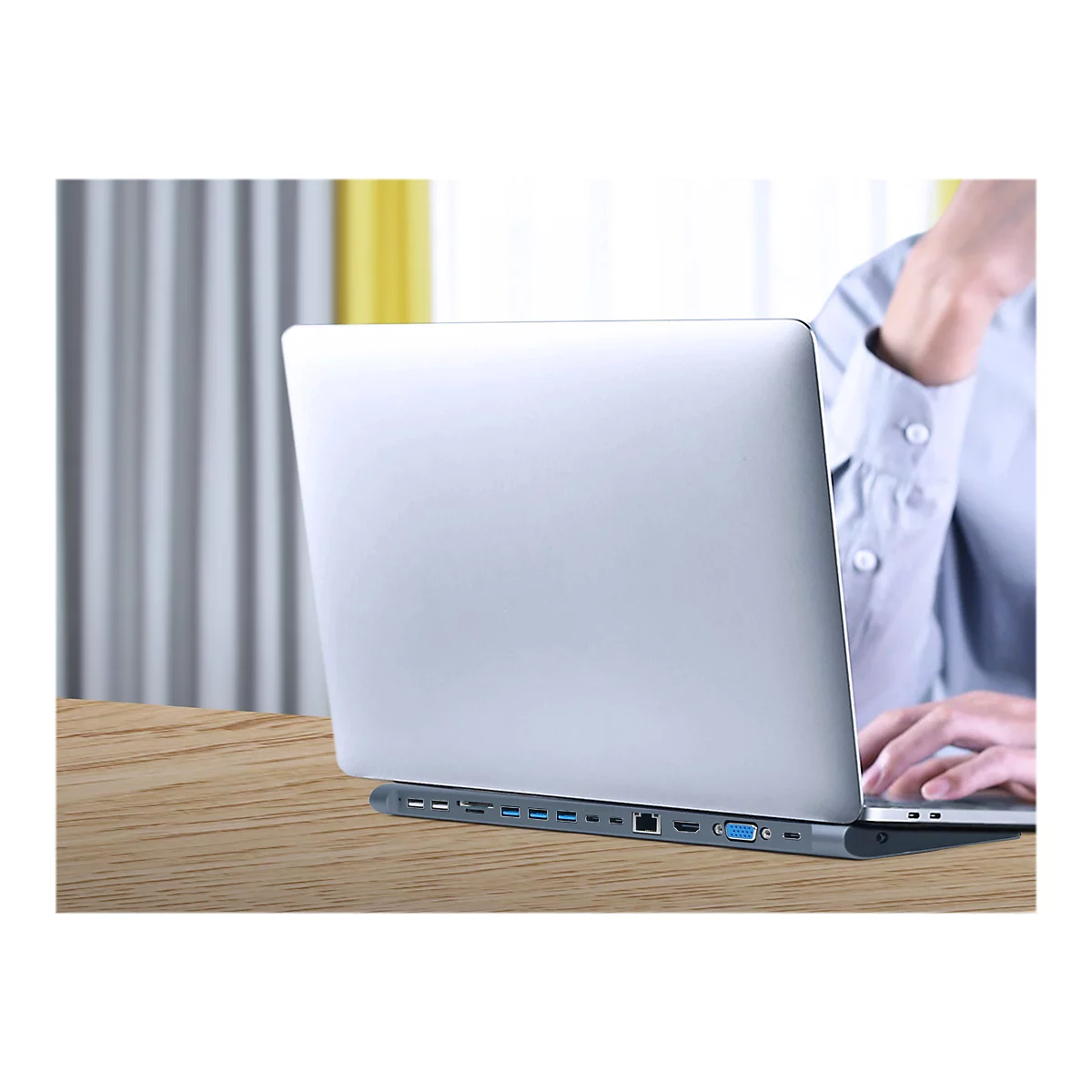 Cablexpert A-CM-COMBO9-01 - Dockingstation - USB-C 3.1 - HDMI, VGA - 1GbE