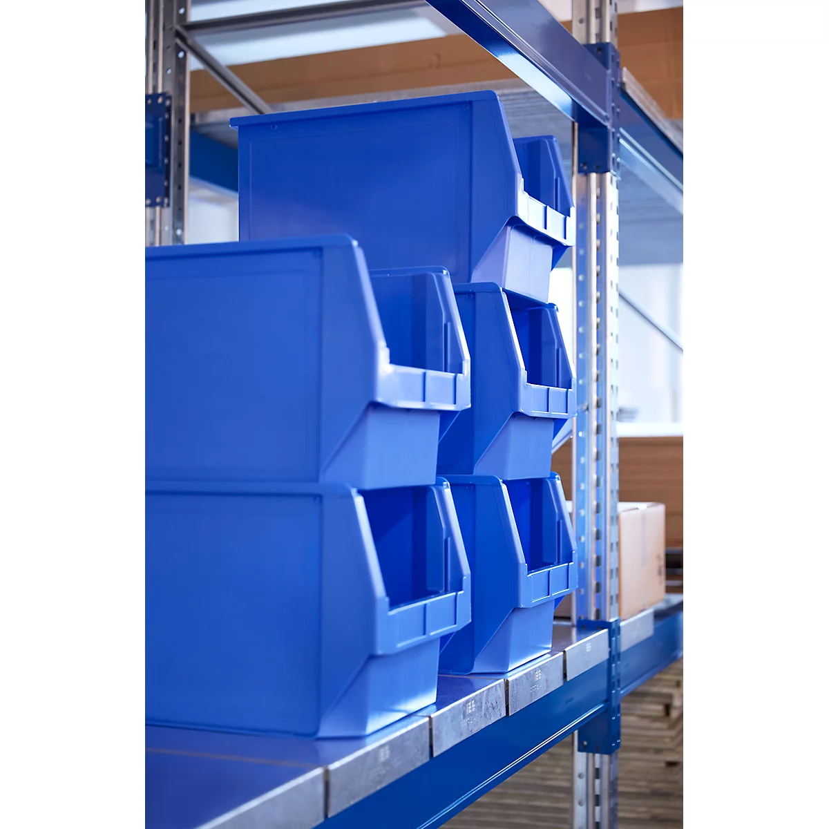 Caja con abertura frontal SSI Schäfer LF 533, polipropileno, L 500 x An 320 x Al 300 mm, 38 l, azul, 5 unidades
