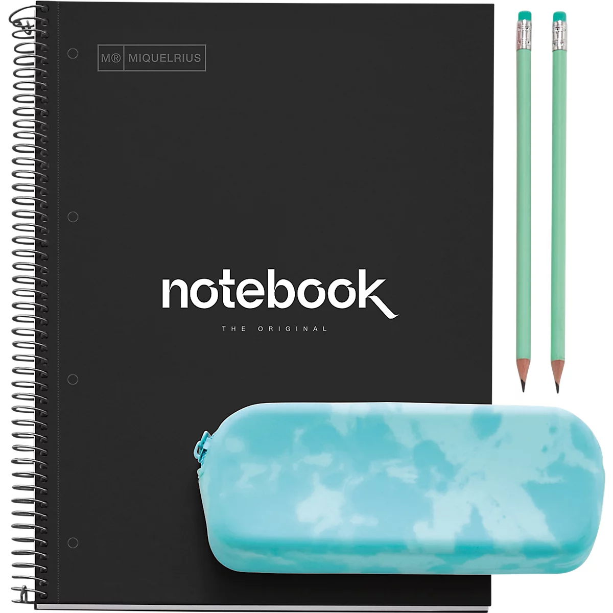 Cahier noir avec l'impression "notebook", deux crayons et une trousse.