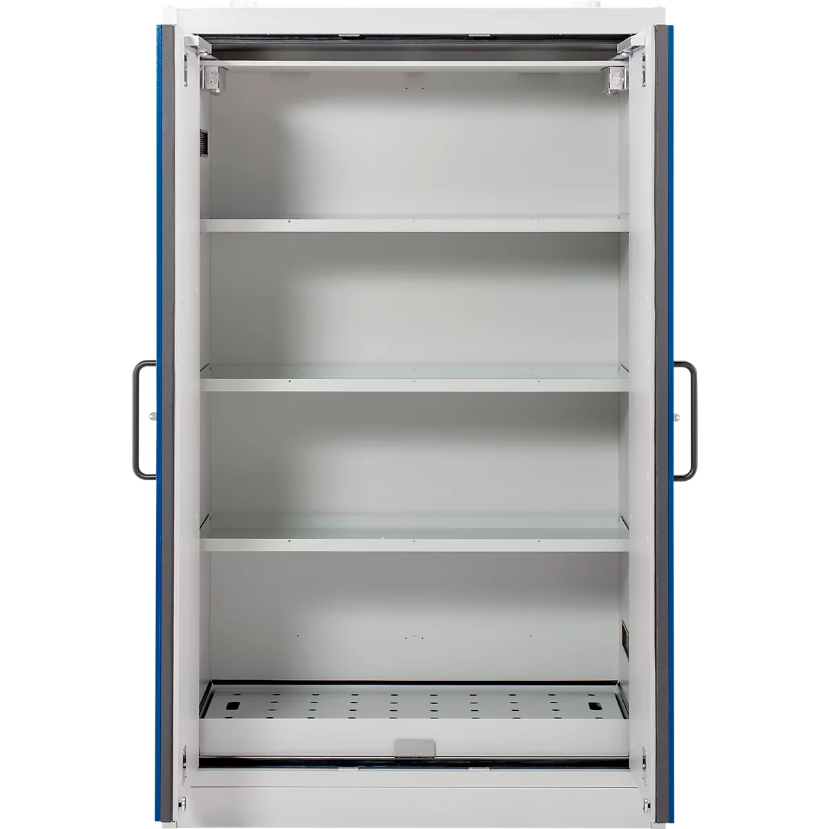 Open witte kast met glazen planken en een lade met een patroon van gaten.